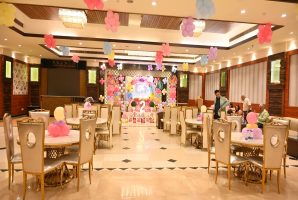 Casabella Banquet