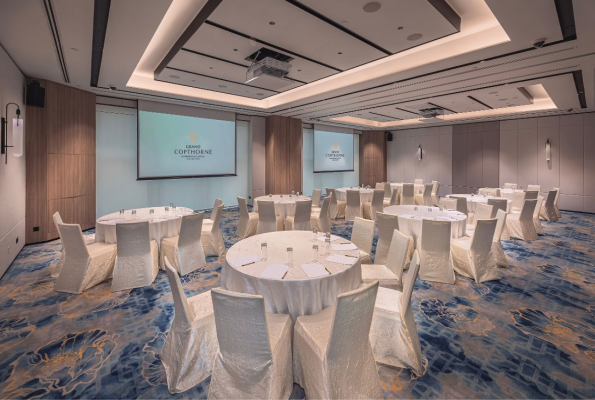 Grand Copthorne Waterfront