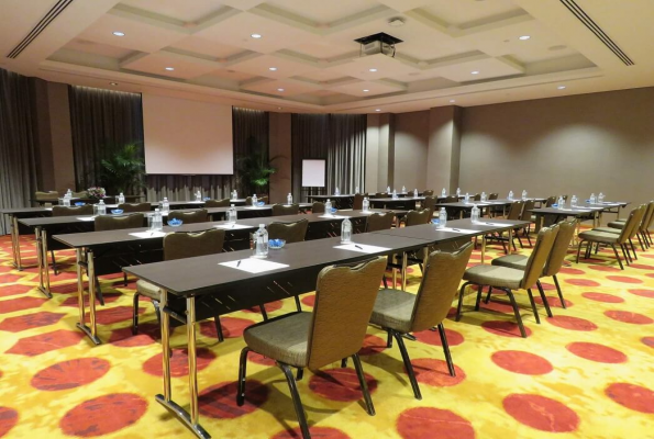 Grand Copthorne Waterfront