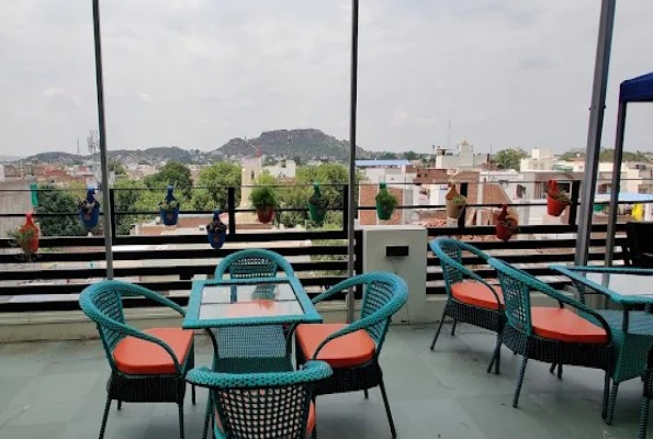 Moksh Rooftop Cafe 2