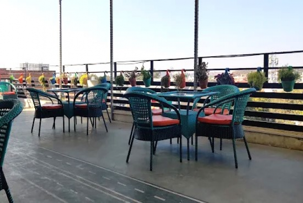 Moksh Rooftop Cafe