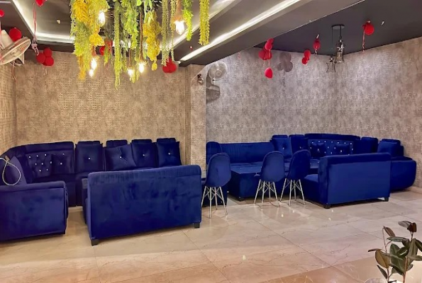 Skyzone Rooftop Restaurant