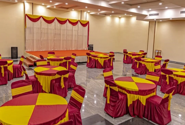 Hotel Srm Grandeurs 2