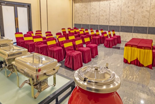 Hotel Srm Grandeurs 3