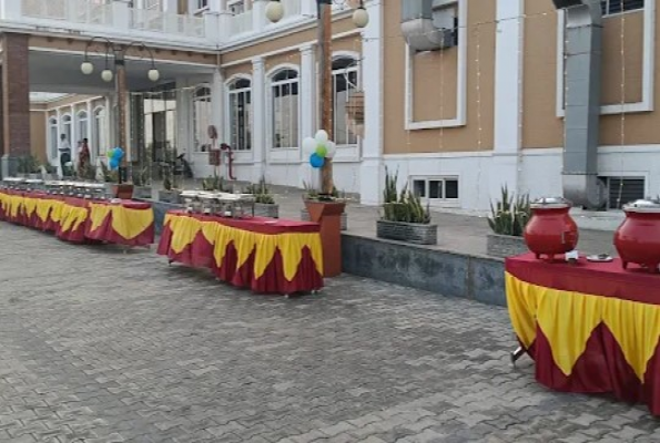 Hotel Srm Grandeurs 3