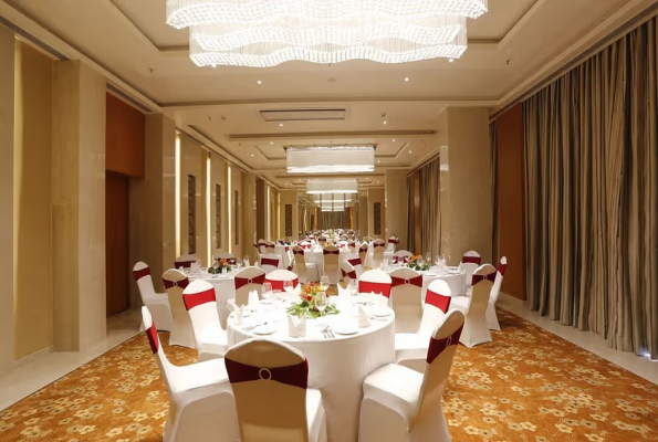 Nataraj Sarovar Portico 4