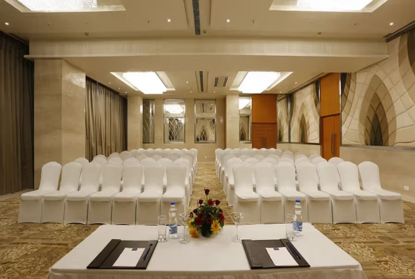 Nataraj Sarovar Portico