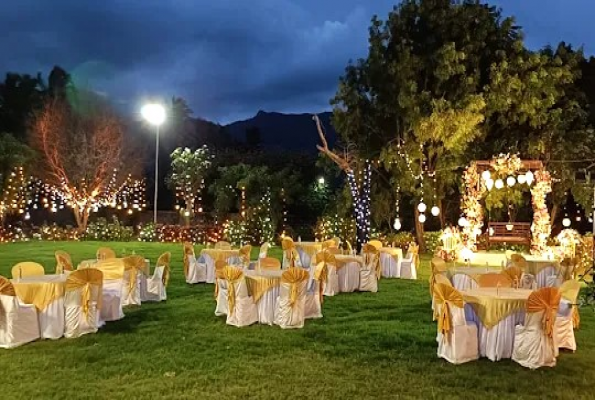 Sri Vistara Party Lawn