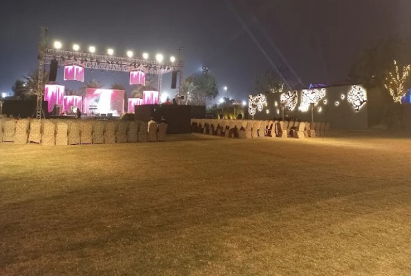 Blossom Party Lawn 3