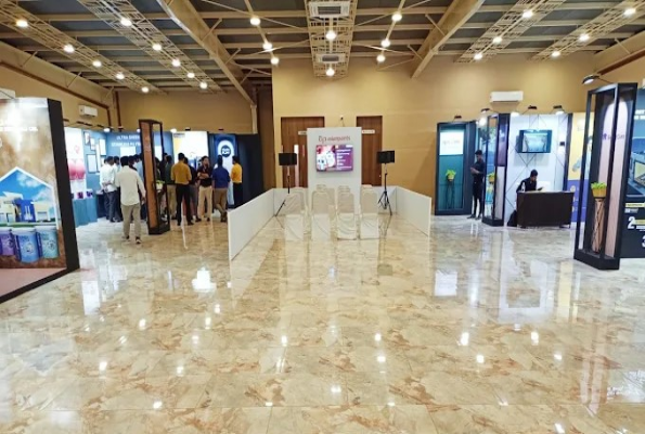 The Sunshine Banquet 3