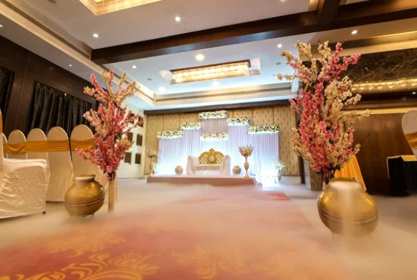 Her Highness Banquets 3