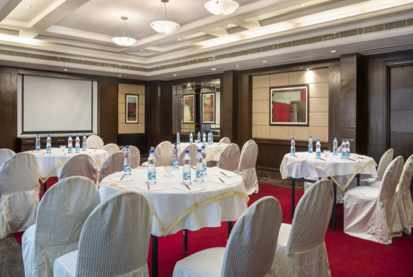 Sarovar Portico Surajkund 5