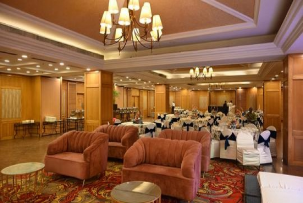 Sarovar Portico Surajkund 5