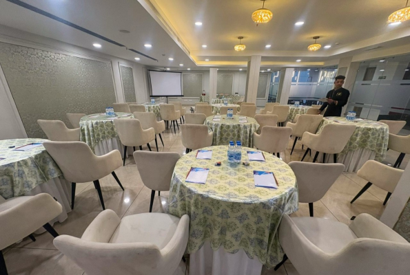 Limon Hotel And Banquet Hall