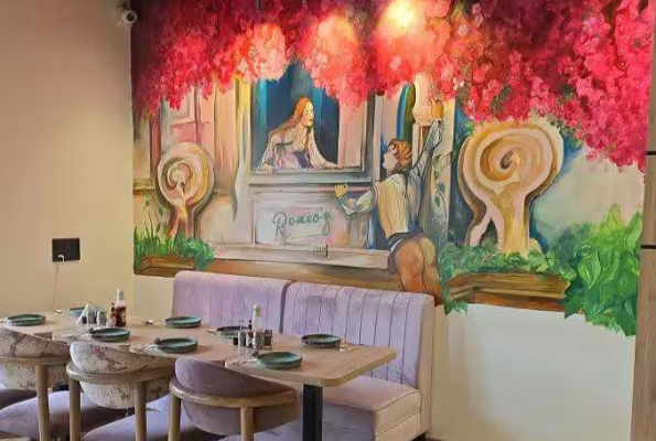 Romeos Cafe & Restaurant 5