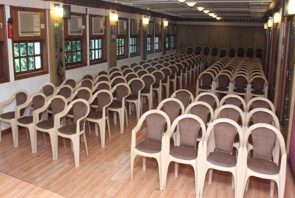 Maneklal V Savani Conference Hall at Matunga Gujarati Club