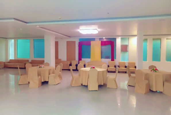 Riveria Valley Hotel And Resort