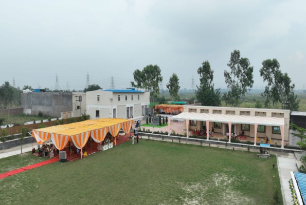 The Grand Courtyard Ncr 2