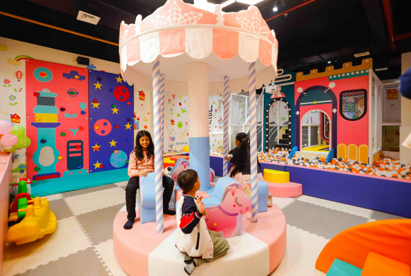 Giggle Wiggle Indoor Playground 4