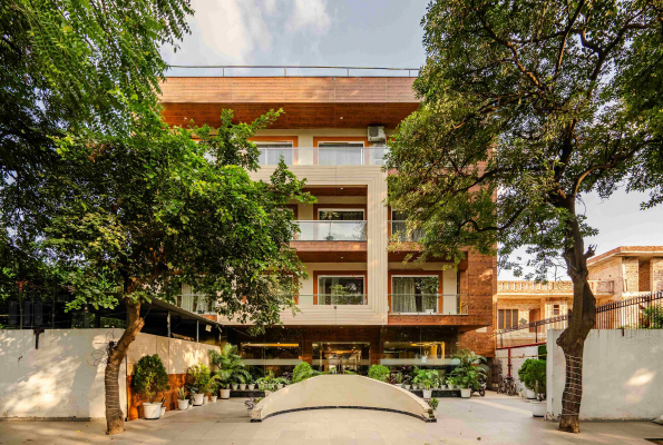 Royal Residence Near 32nd Milestone 5