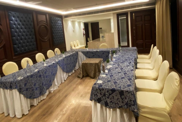 Fortune Select Forest Hill 2