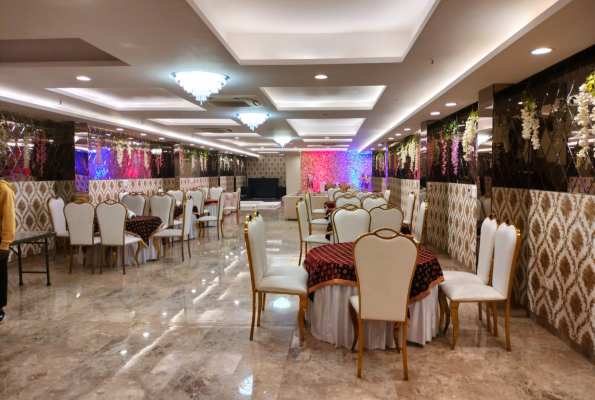 Radiant Hotel And Banquet 4