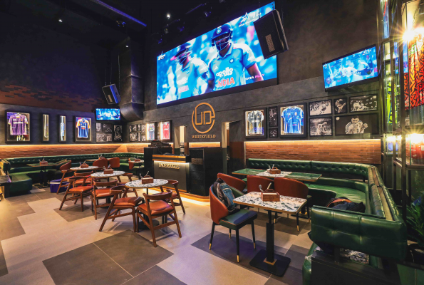 Underdoggs Bar And Grill