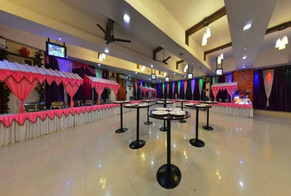 Hall at Gloria Banquet Hall