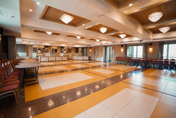 Gcc Hotel And Club