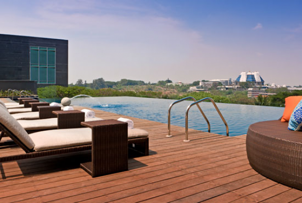 Pool Bar at Sheraton Hotel