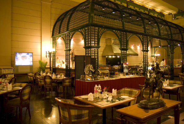 La Brasserie at Le Meridien Bangalore