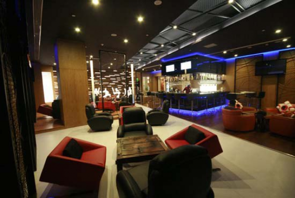 Sports Bar at Le Meridien Bangalore