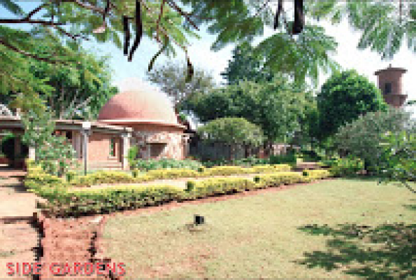 Taj Kuteeram