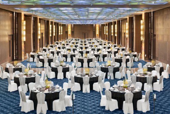 Emerald Ball Room at The Leela Ambience Convention Hotel Delhi