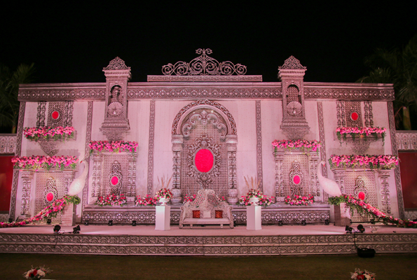 Chhatarpur Central  By Ferns N Petals