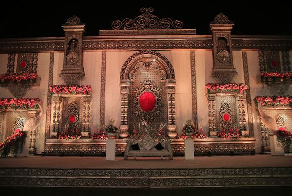 Chhatarpur Central  By Ferns N Petals