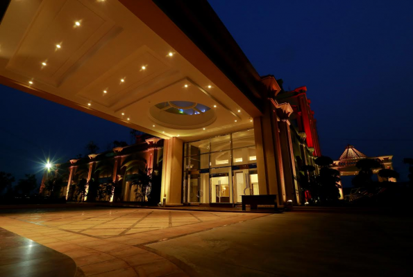 Golden Galaxy Hotels & Resort