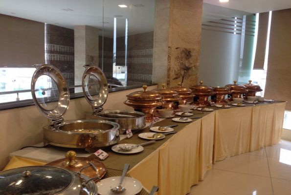 The Aromas India Restaurant at Hotel The Splendour Park