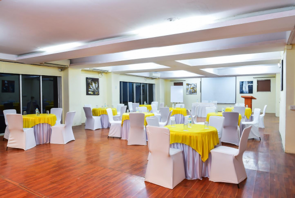 Inventree Hotel Pune