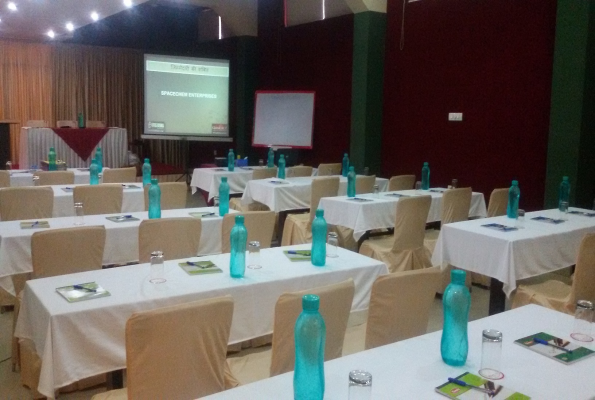 Hotel Maiden Residency
