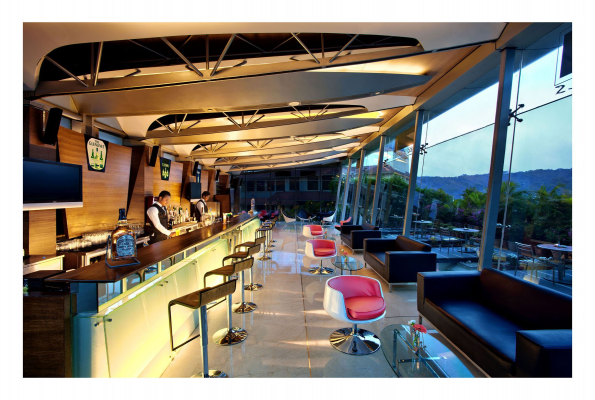 Ramada Powai Hotel And Convention Centre 2