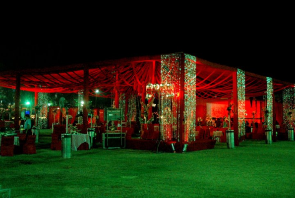 Red Carpet Party Lawns