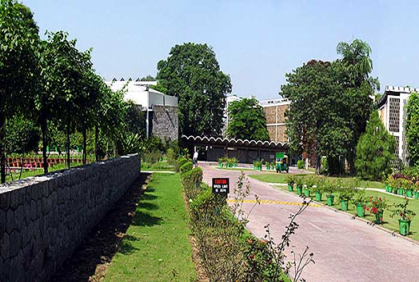 Fountain Lawn at India International Centre