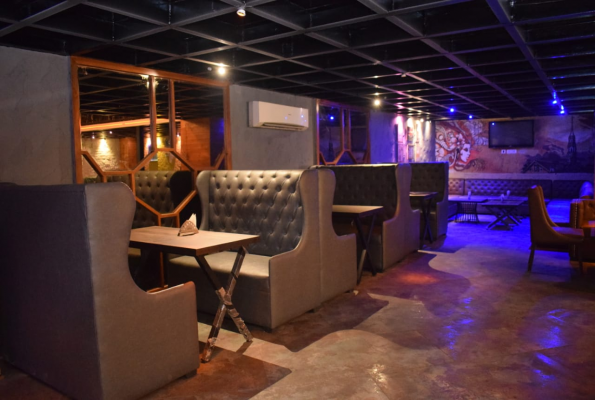 Restaurant at Chicane Club And Lounge