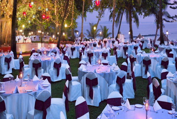 Pool Side Lawn at Cidade de Goa Resort Hotel