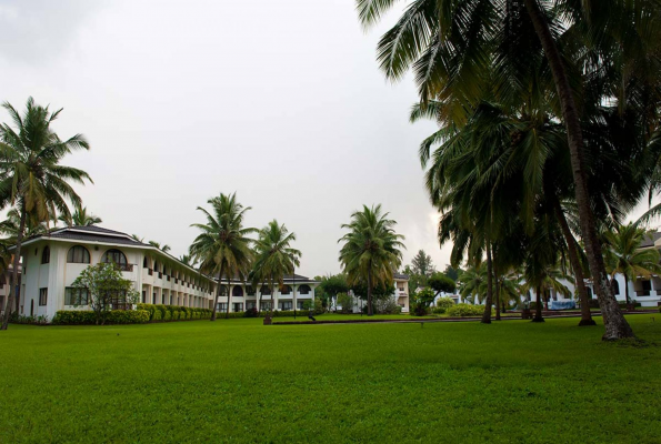 Lawn off the Bridge at Holiday Inn Resort