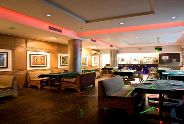 Haze Club & Lounge Bar at Hotel City Heart Premium