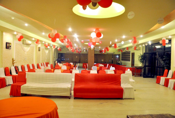 Banquet Hall at Hotel Shiraaz