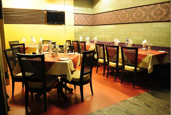 Lamhe Restaurant at Hotel Pallavi