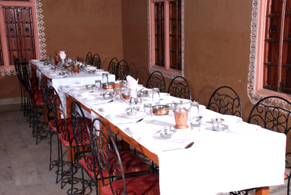 Restaurant at Hotel Apano Rajasthan & Holiday Resort